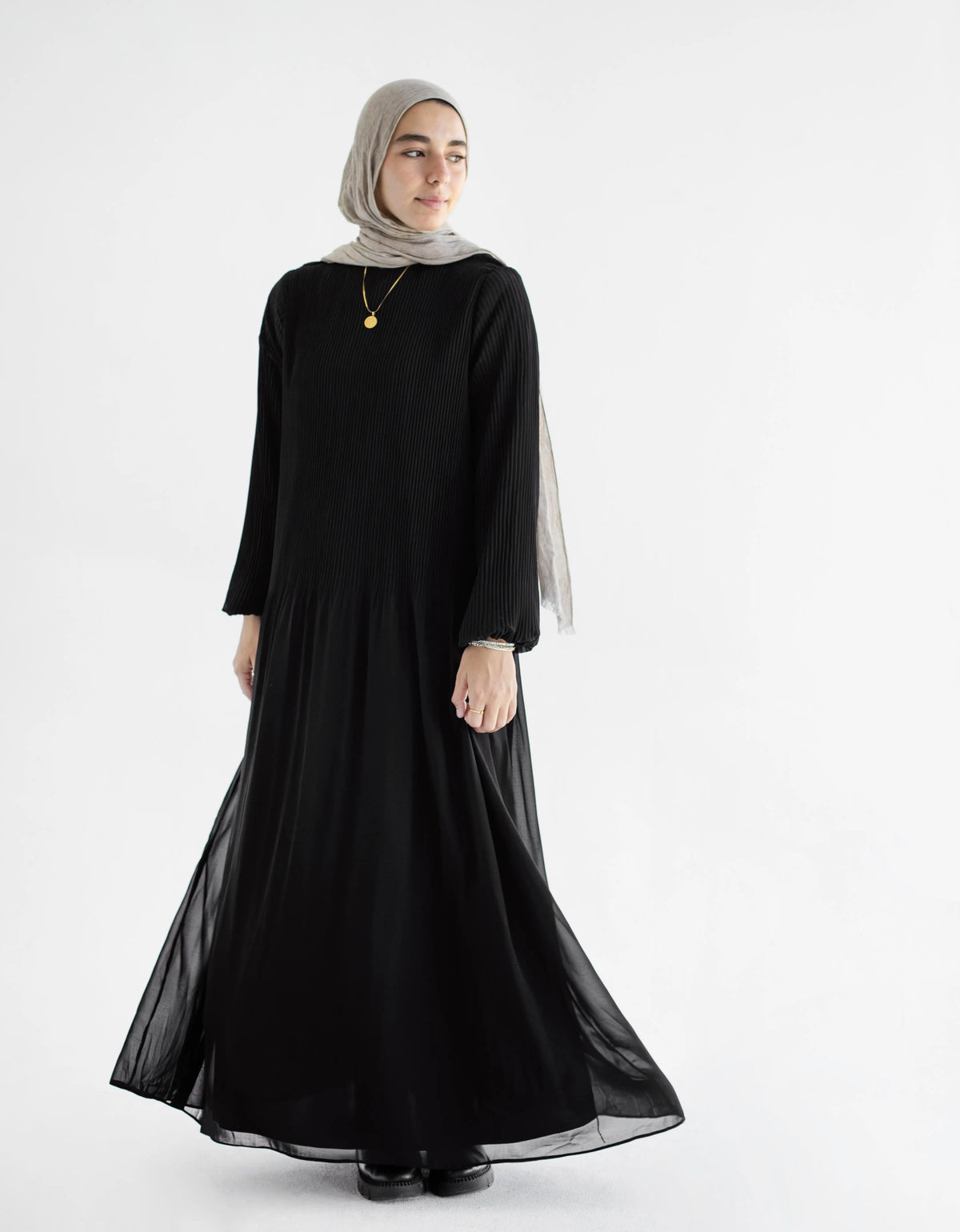 Fairytale Dress In black