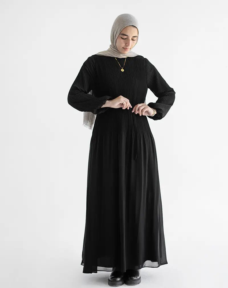 Fairytale Dress In black