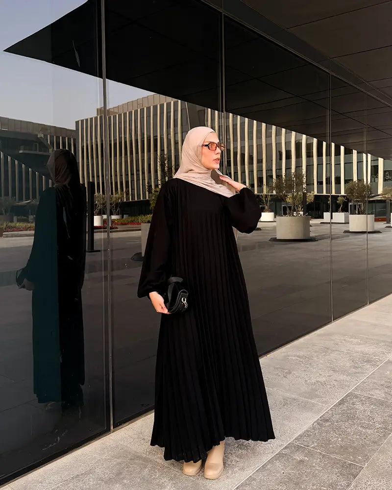 Pleated Flow Abaya