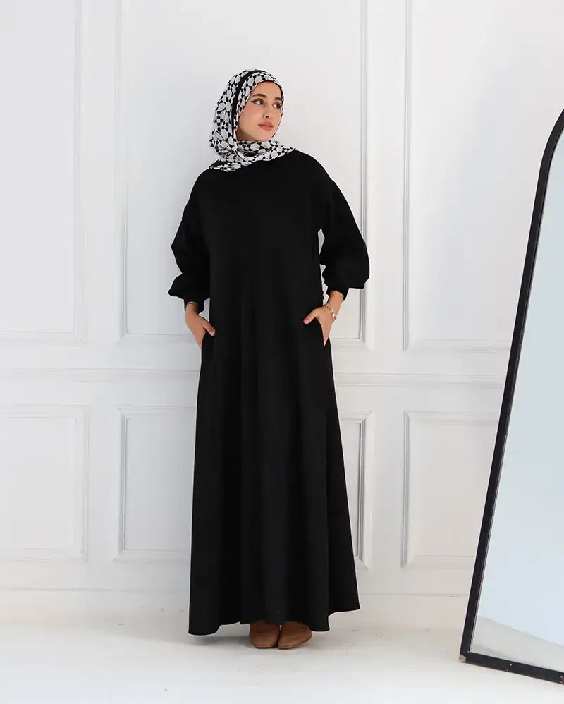 Cloche Suede Abaya