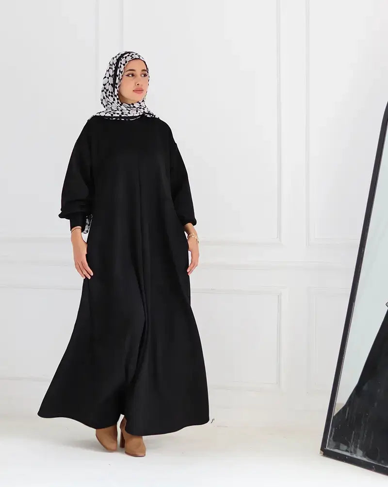Cloche Suede Abaya