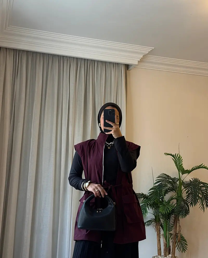 Sleeveless Gabardine Vest