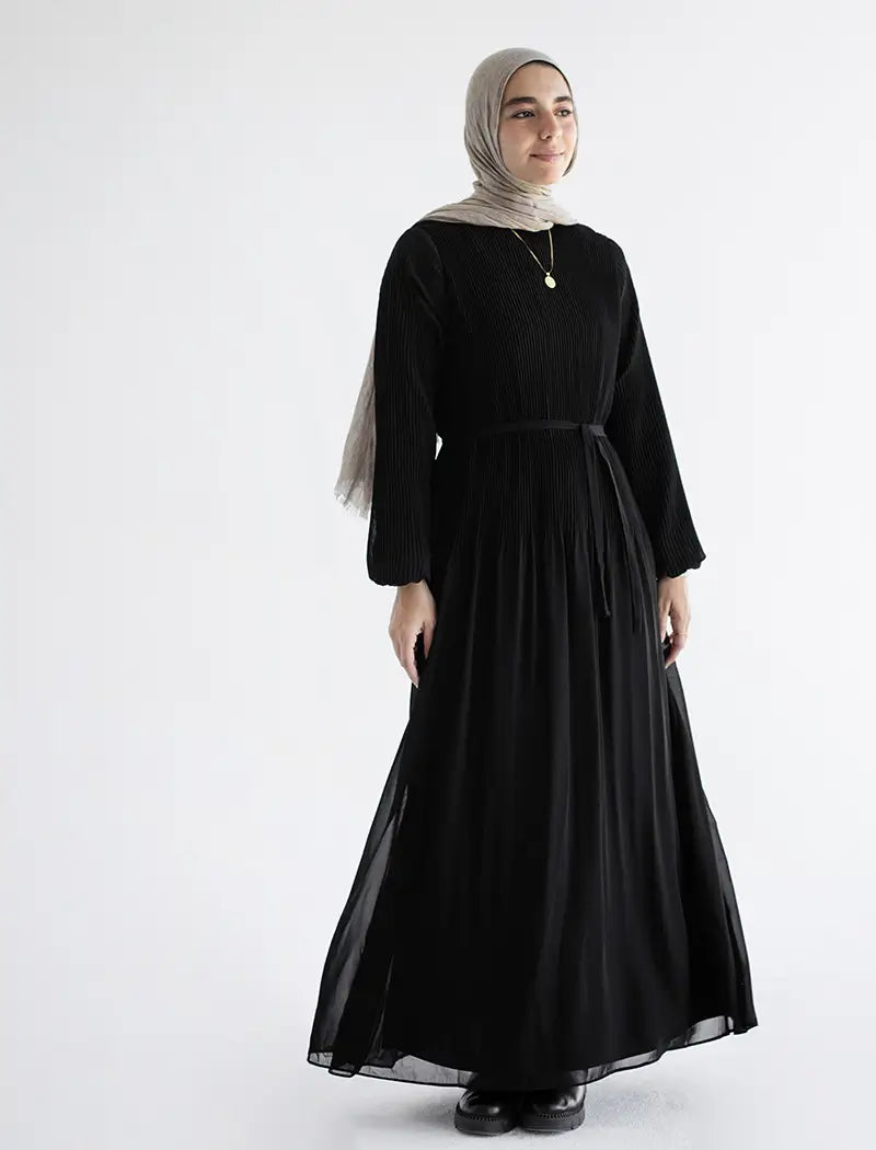 Fairytale Dress In black
