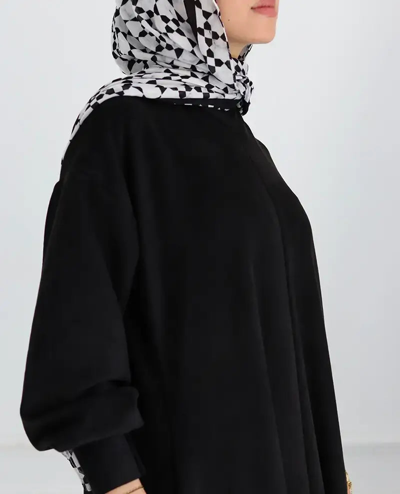 Cloche Suede Abaya
